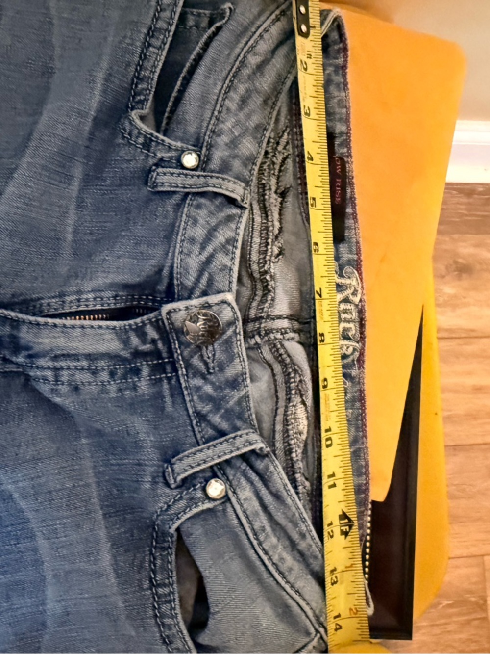 Wrangler Women’s Boot Cut Jeans - Light Blue Wash - Picture 7 of 8